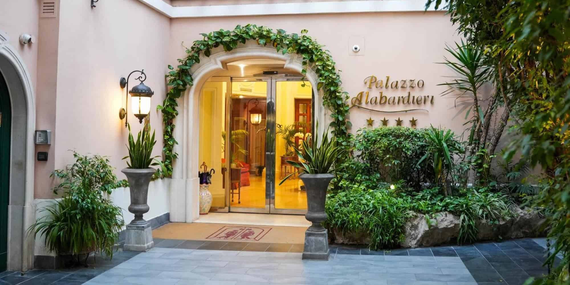 naples-palazzo-alabardieri-picture-4